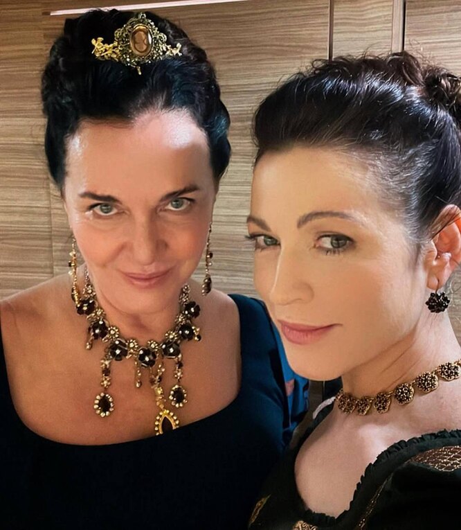 Жалаңаш Алена Хмельницкая