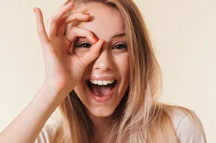 10 суперсредств дешевле 100 рублей: красота не всегда стоит дорого!