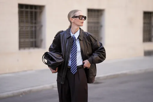 Забудь о цепях и платках! Учимся носить галстук у звезд и инфлюенсеров, чтобы быть в тренде