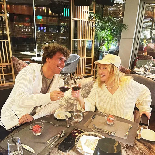 Максим Галкин и Алла Пугачева стремятся показать, что им нравится жить в Израиле