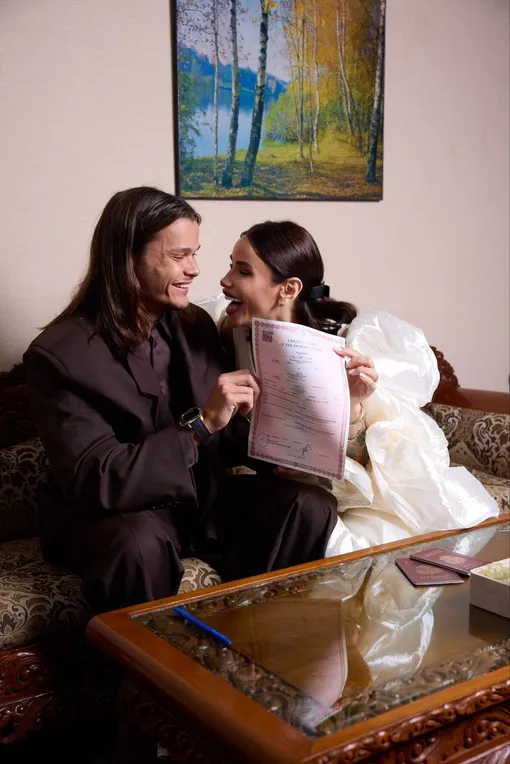 Айза вышла замуж за Степана Кузьменко Айза вышла замуж за Степана Кузьменко