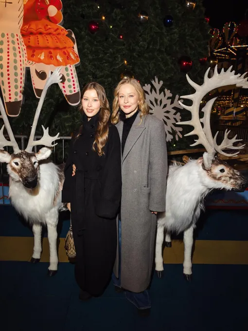 Анна и Юлия Пересильд Анна и Юлия Пересильд