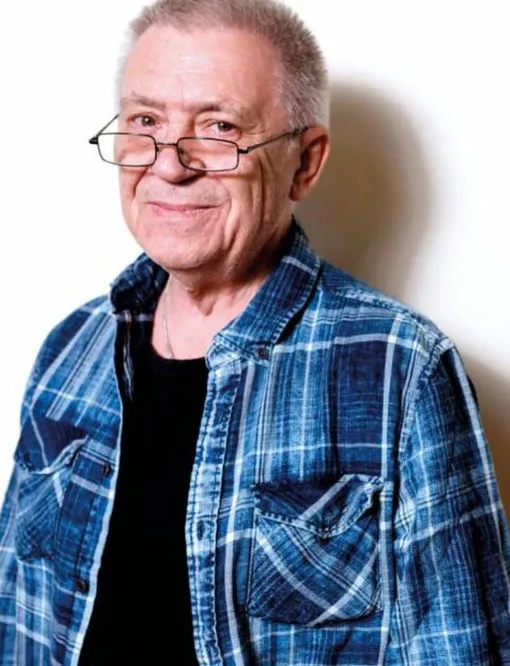 Евгений Чернов смог выбраться из огня