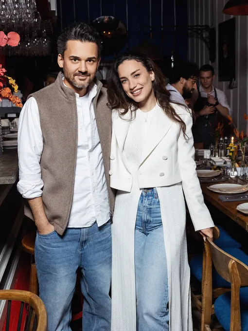 Беркели Овезов и Виктория Дайнеко Беркели Овезов и Виктория Дайнеко