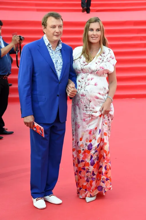 Марат с женой