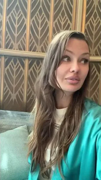 Нажми и смотри