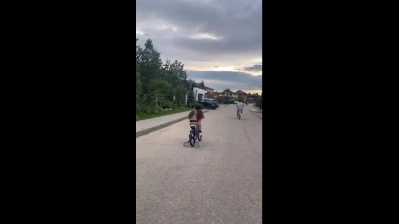 Нажми и смотри