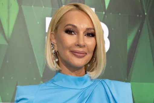 «Мы въехали в новый дом!»: Лера Кудрявцева зажгла с Наташей Королёвой на празднике НТВ «Мы въехали в новый дом!»: Лера Кудрявцева зажгла с Наташей Королёвой на празднике НТВ