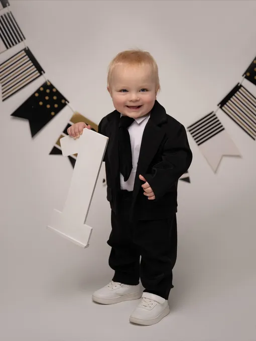 Амуру исполнился год