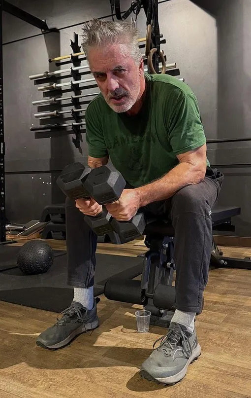 Крис Нот ополчился на бывшую коллегу