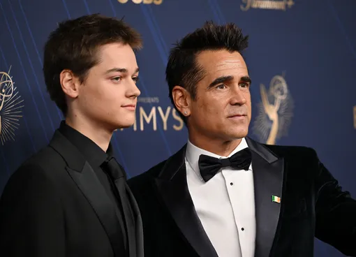 Младший сын поддержал Колина Фаррелла на премии Младший сын поддержал Колина Фаррелла на премии