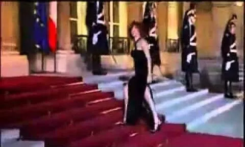 Нажми и смотри