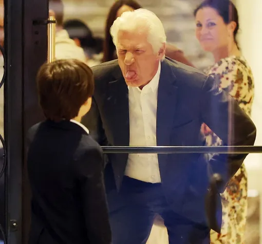 Ричард Гир с младшим сыном Ричард Гир с младшим сыном