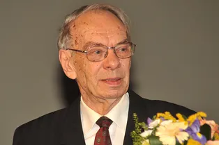 «Говорил, что отвратительно выглядит»: дочь Алексея Баталова заявила, что он в последние годы жизни страдал от депрессии «Говорил, что отвратительно выглядит»: дочь Алексея Баталова заявила, что он в последние годы жизни страдал от депрессии