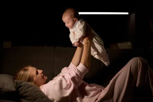 Фигуристка показала умилительные фото с сыном Фигуристка показала умилительные фото с сыном