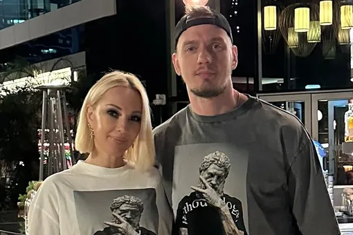 «Я вчера газанула прилично»: Лера Кудрявцева пожалела о том, что рассказала об алкоголизме мужа «Я вчера газанула прилично»: Лера Кудрявцева пожалела о том, что рассказала об алкоголизме мужа