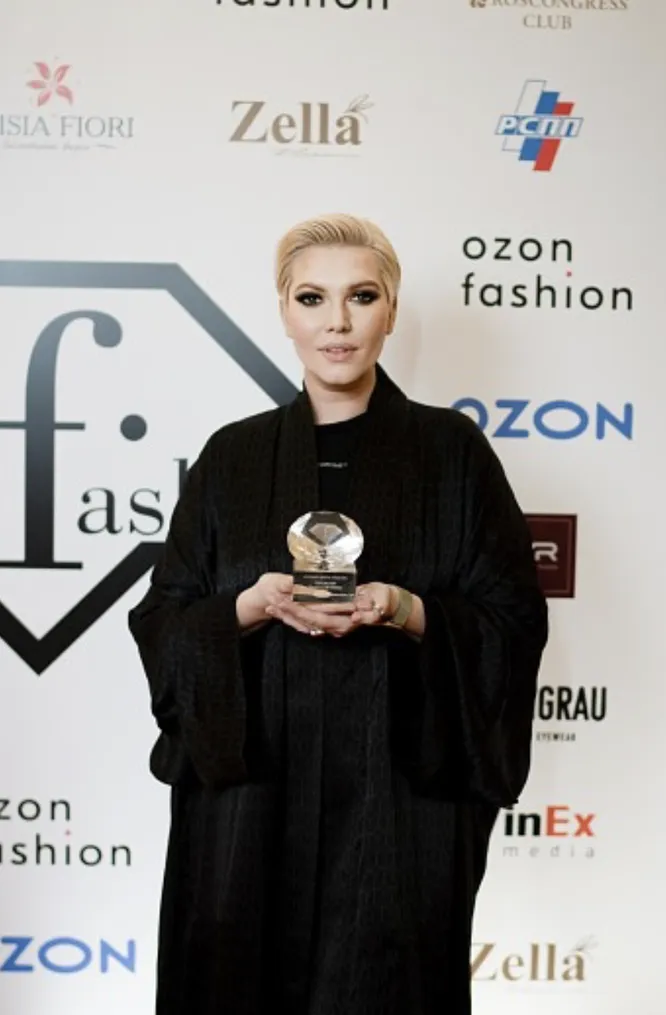 Дарья Саватеева Дарья Саватеева