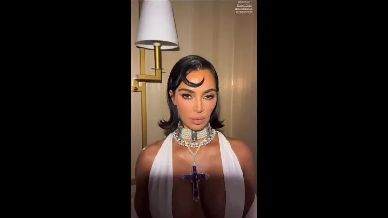 Нажми и смотри