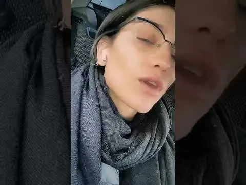 Нажми и смотри