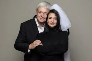 «Ровно 36 лет, как мы поженились! Люблю»: Екатерина Стриженова надела фату в годовщину свадьбы