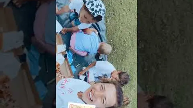 Нажми и смотри