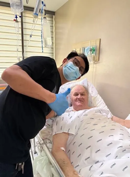 Нил Санико провел Томасу Марклу операцию по ампутации ноги