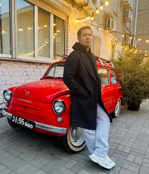 Стас Пьеха на улице