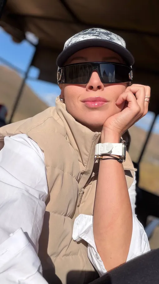 Полина Диброва отдыхает в Африке Полина Диброва отдыхает в Африке