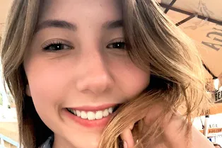 «Блеск!»: бывшую жену Валерия Меладзе удивила их дочь в платье цвета металлик «Блеск!»: бывшую жену Валерия Меладзе удивила их дочь в платье цвета металлик