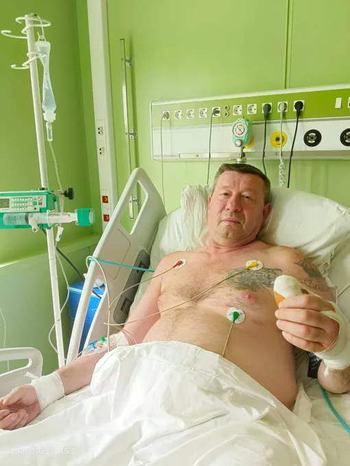 Олег Протасов после ранения в больнице