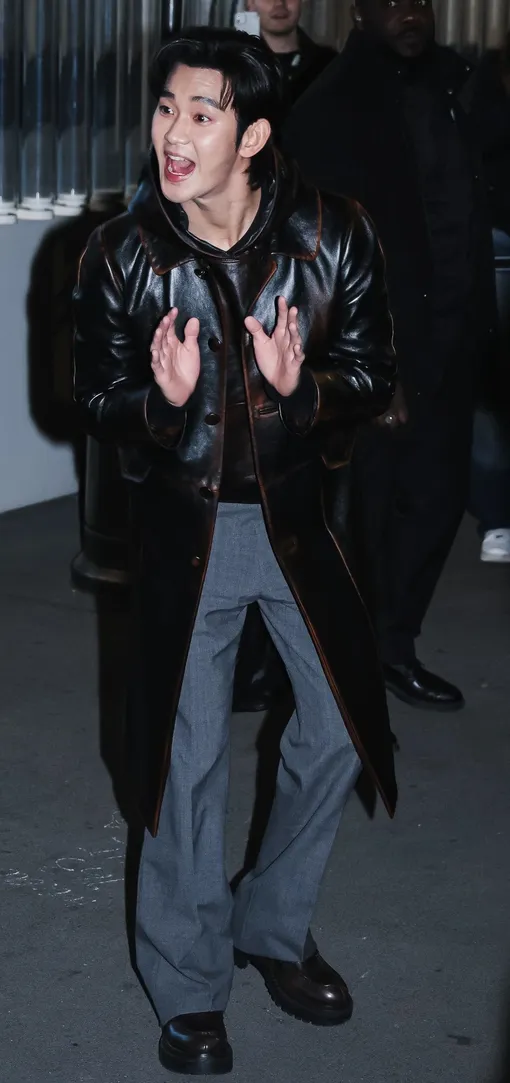 Ким Су-хён попрощался с элитной недвижимостью в Сеуле