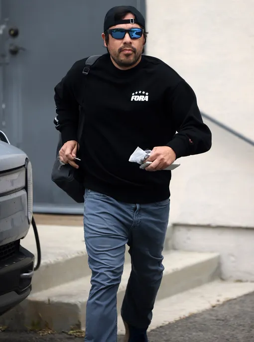 Сальвадор Пласенсиа обеспечивал Мэттью Перри психотропными препаратами