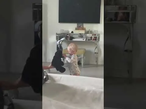 Нажми и смотри