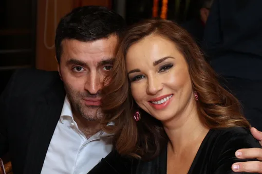 «Флиртовал с актрисой»: Анфиса Чехова заверила, что случайно наткнулась на личные сообщения в ноутбуке бывшего мужа «Флиртовал с актрисой»: Анфиса Чехова заверила, что случайно наткнулась на личные сообщения в ноутбуке бывшего мужа