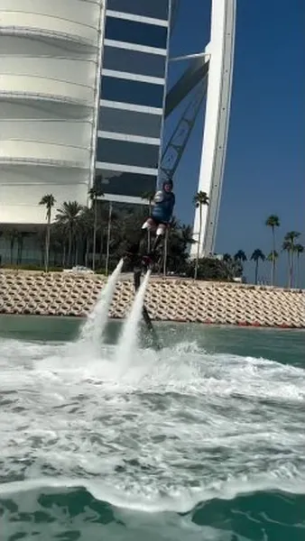 Нажми и смотри