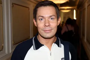 Стас Пьеха отреагировал на критику, показав голый торс Стас Пьеха отреагировал на критику, показав голый торс
