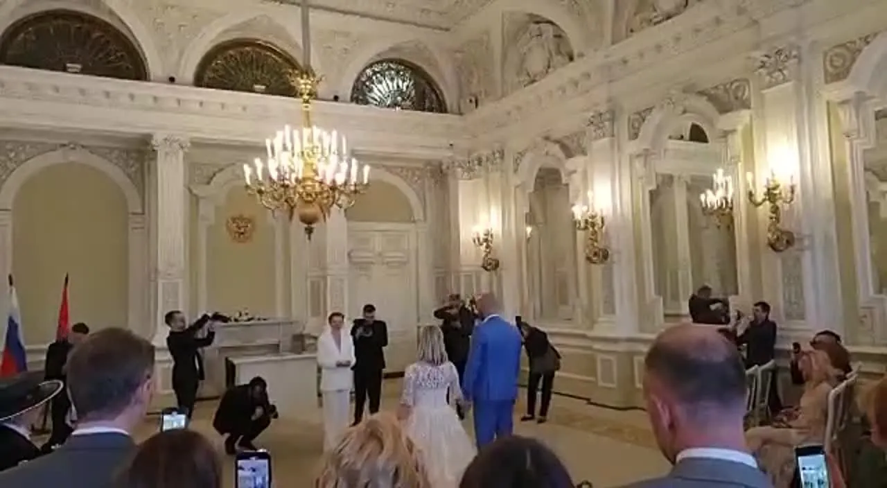 Нажми и смотри Нажми и смотри