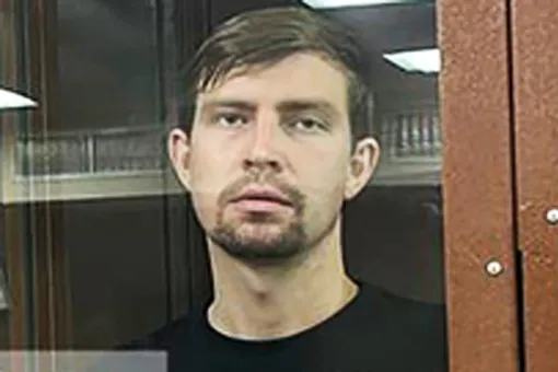 Последователя Алекса Лесли отправили в колонию за домогательства к девушкам на улицах Москвы Последователя Алекса Лесли отправили в колонию за домогательства к девушкам на улицах Москвы