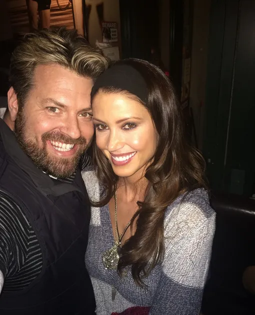 Шеннон Элизабет подала на развод с активистом