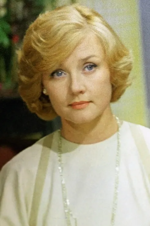 Российские знаменитости после пластики