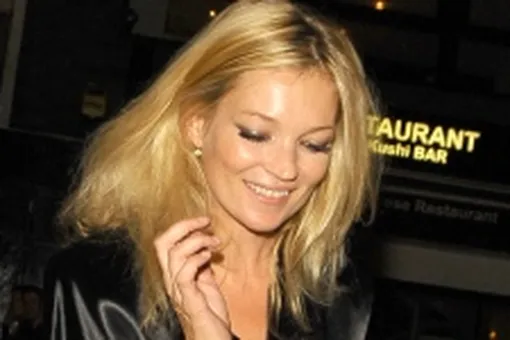 Кейт Мосс принимает таблетки для беременности Кейт Мосс принимает таблетки для беременности