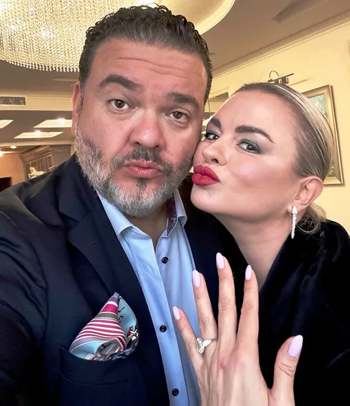 Денис Шреер сделал предложение Анне Семенович Денис Шреер сделал предложение Анне Семенович