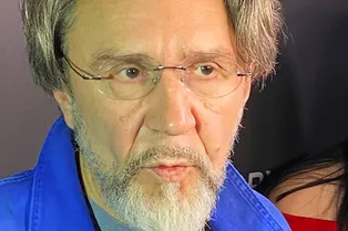 «Я не веду дневник о своих сексуальных похождениях»: Сергей Шнуров высказался о личной жизни «Я не веду дневник о своих сексуальных похождениях»: Сергей Шнуров высказался о личной жизни