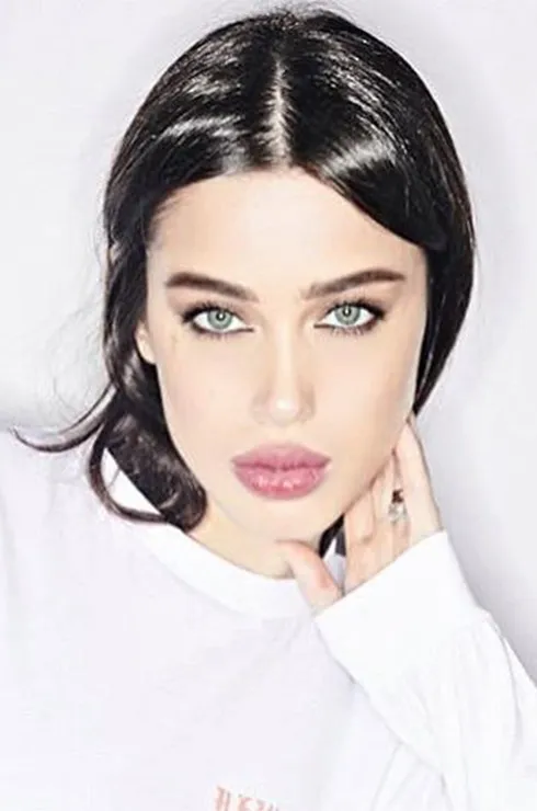 звезды губы до и после