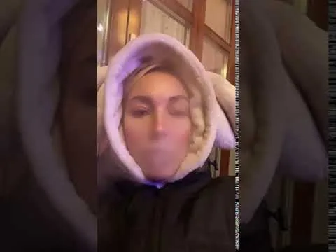 Нажми и смотри