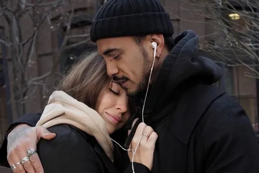 «Я вышла из ситуации достойно, сохранила лицо»: жена Натана сделала заявление через год после его измен «Я вышла из ситуации достойно, сохранила лицо»: жена Натана сделала заявление через год после его измен