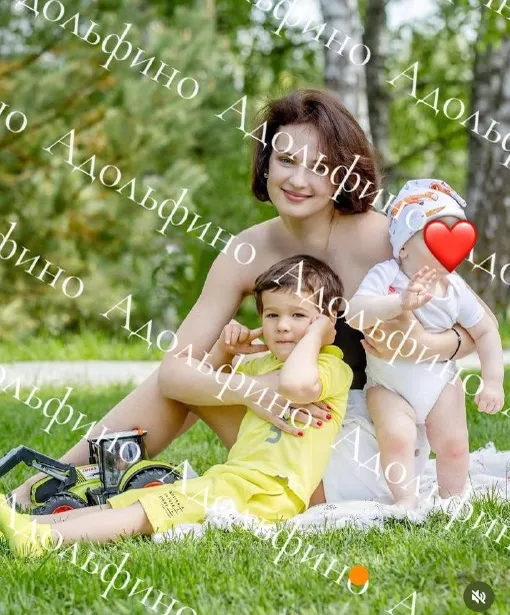 Алена Агаларова с детьми