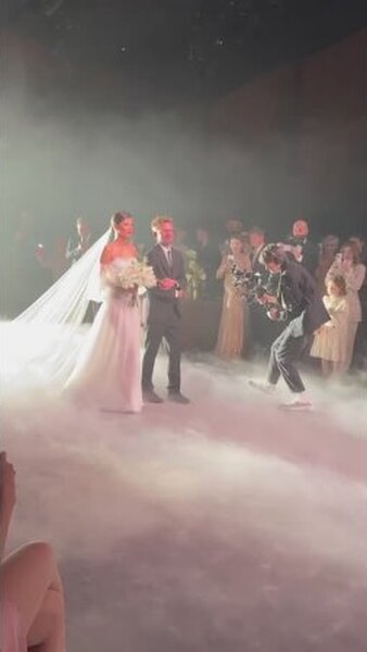 Нажми и смотри