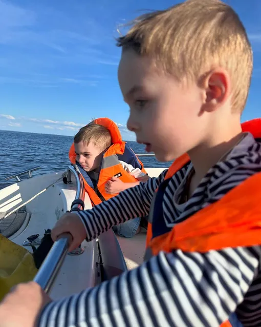 Сыновья Ольги Сутуловой путешествовали по Волге