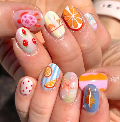 пляжный летний маникюр 2025 пляжный летний маникюр 2025